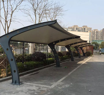 自行車(chē)車(chē)棚